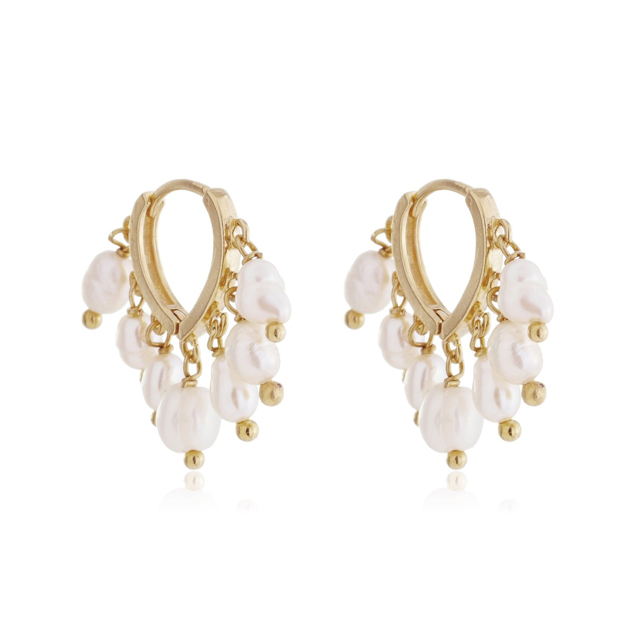 Short Bubble Fresh Water Pearl Hoops