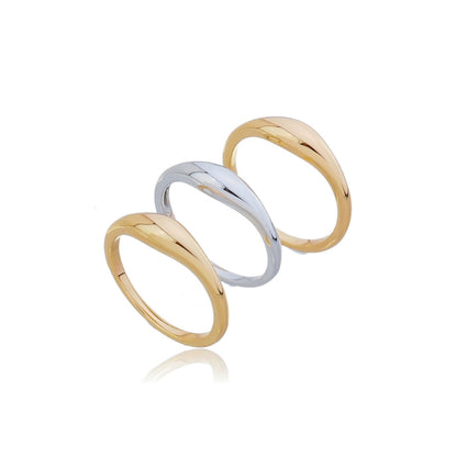 The Trio Curve Ring